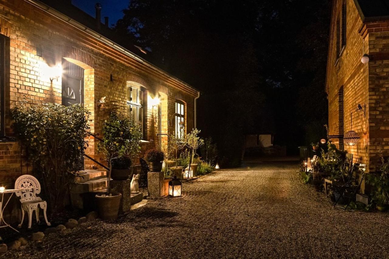 Windalens Pa Oesterlen Tomelilla Extérieur photo