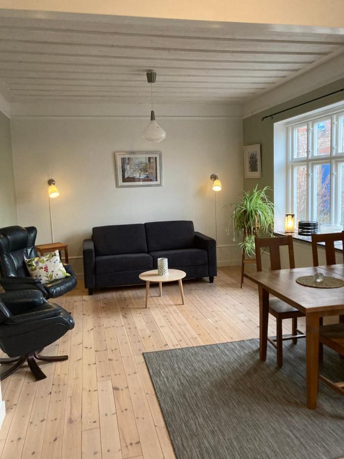Windalens Pa Oesterlen Tomelilla Extérieur photo